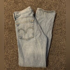 Women’s Wedgie Straight Leg Levis